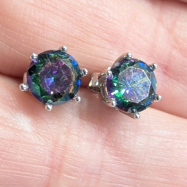 New Mystic Stud Earrings Iridescent Round Silvertone Jewelry Store Quality