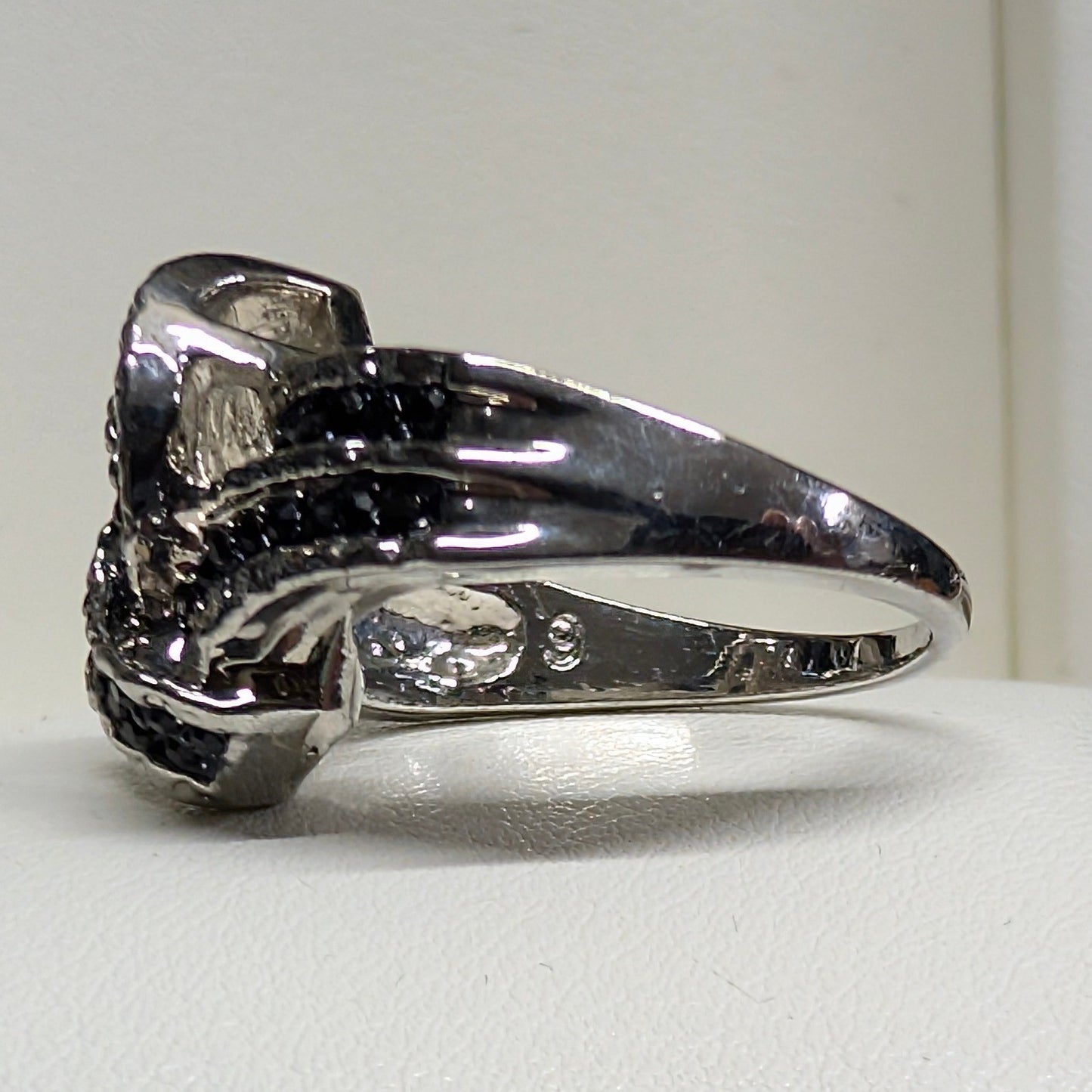 New Black Twist Knot Ring Plus Size 8.5 Silver Tone Statement Pave Rhinestones