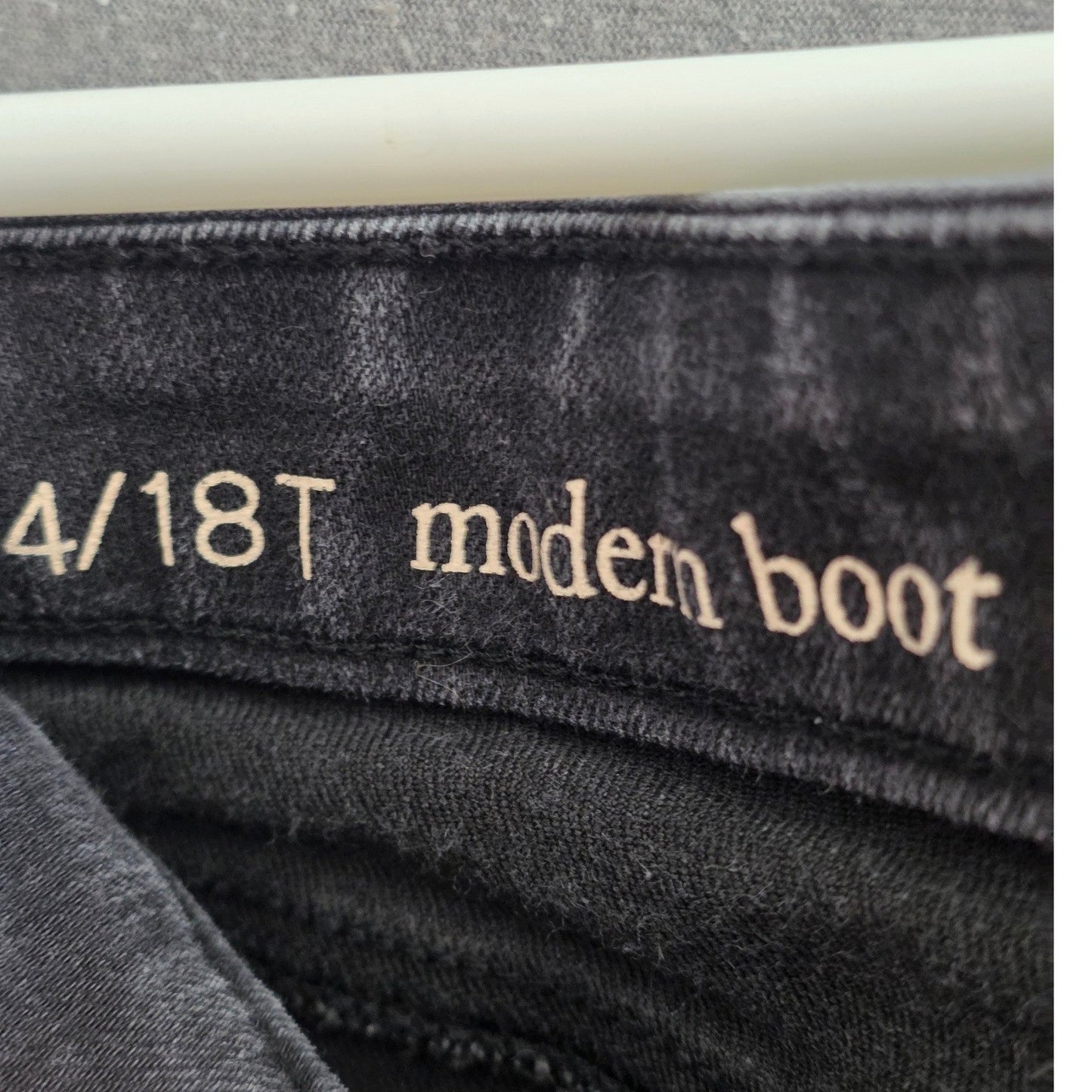 Ann Taylor LOFT Modern Boot Jeans 34/18T 34 18 Tall Black Denim Stretch Long