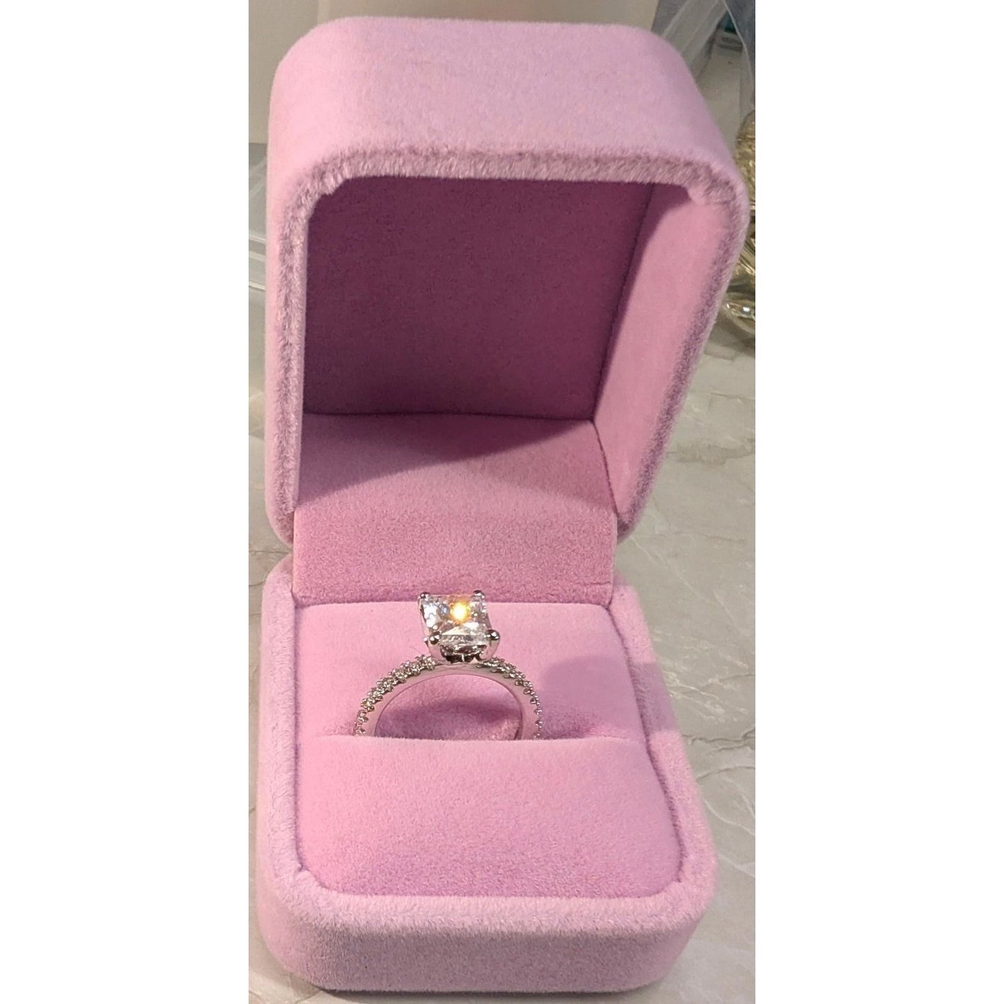 New in Box 14K Gold Radiant Cut Cubic Zirconia Engagement Ring Size 7.25 Pave CZ