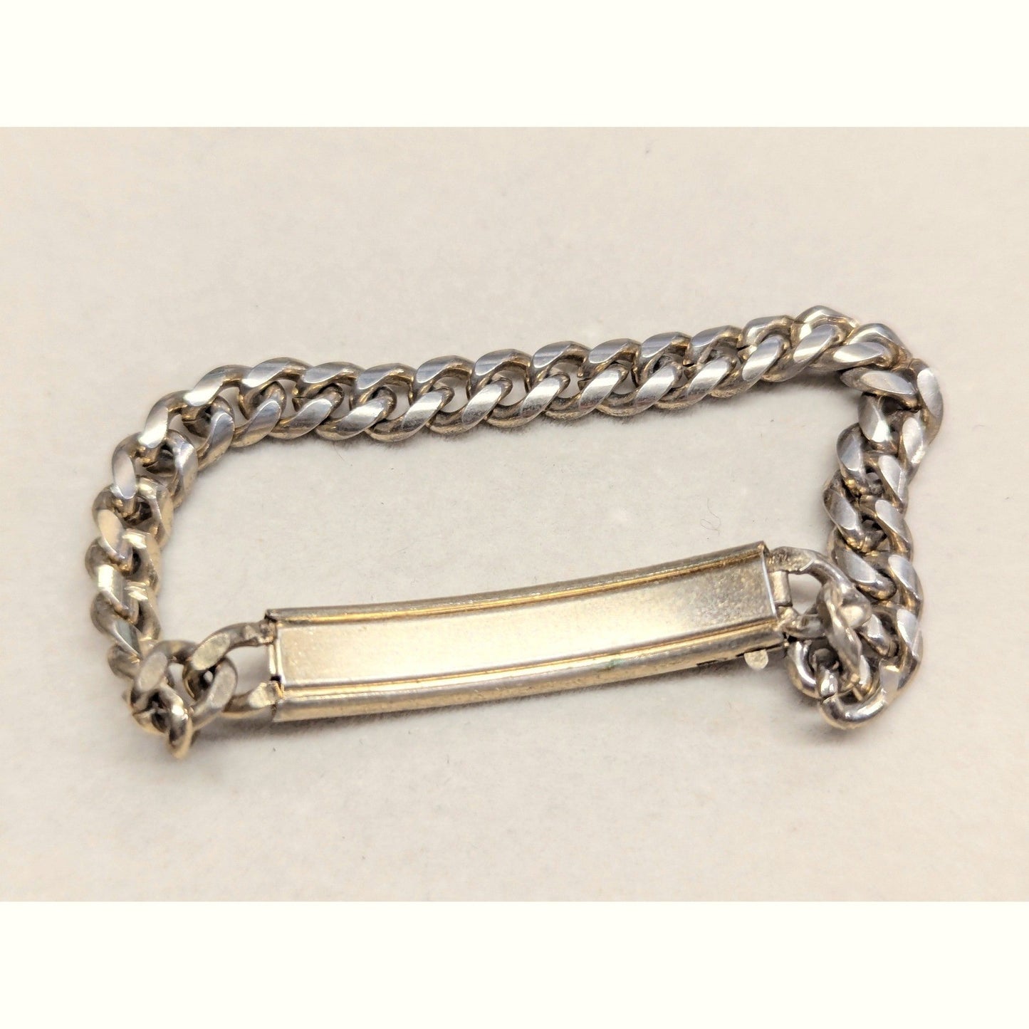 Vintage Speidel USA ID Bracelet 7" Name Wendy Engraved Curb Link Gold Tone