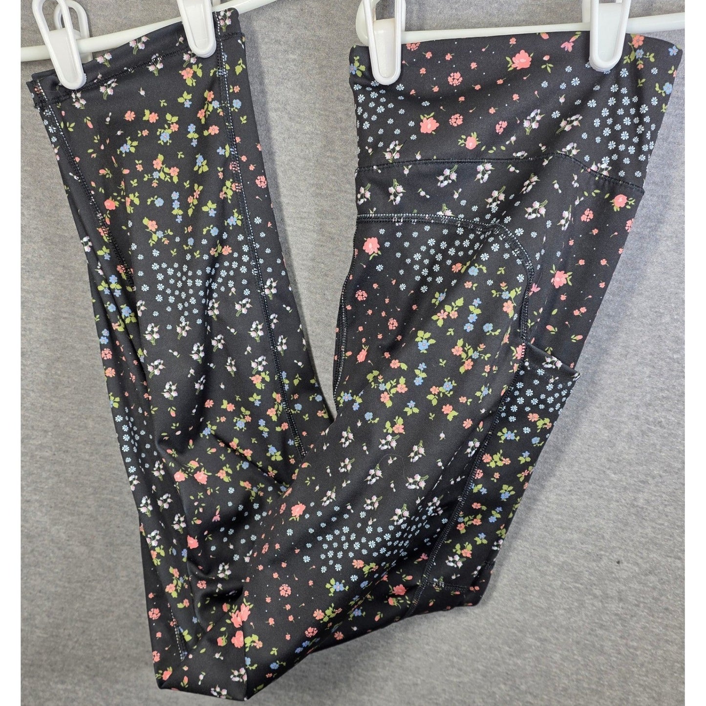 New Aeropostale Floral Leggings Plus Size XL Black High Rise Side Pockets Flower