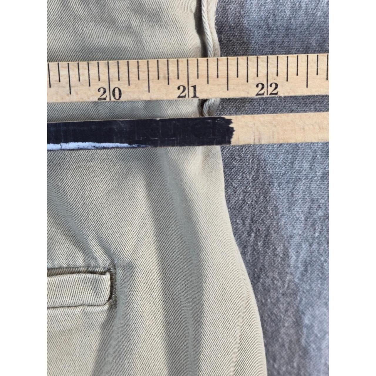 Buying St Johns Bay Cargo Shorts Mens 44 Tan Getting...