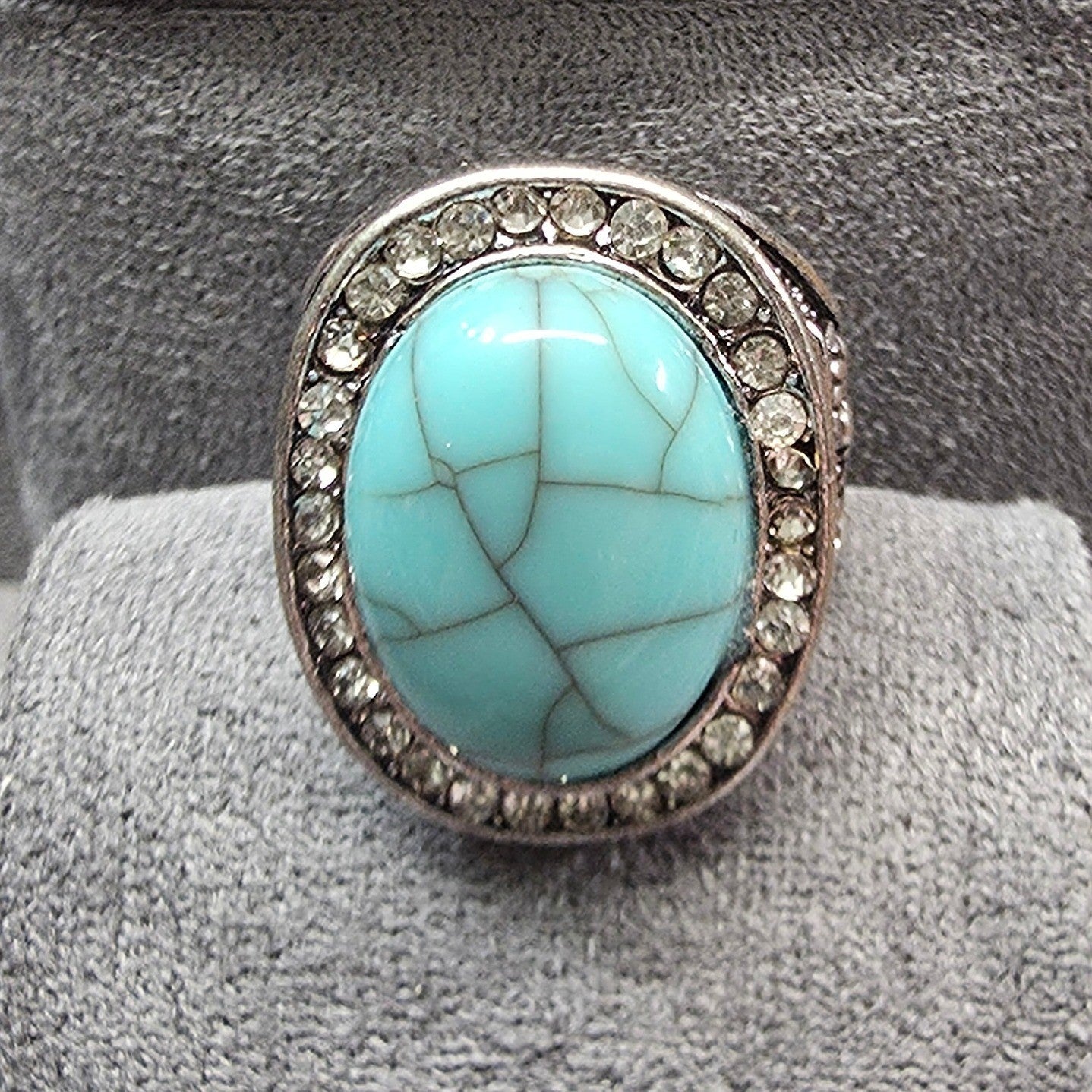 New Chunky Faux Turquoise Cabochon Ring Size 9.5 SilverTone Clear Rhinestones