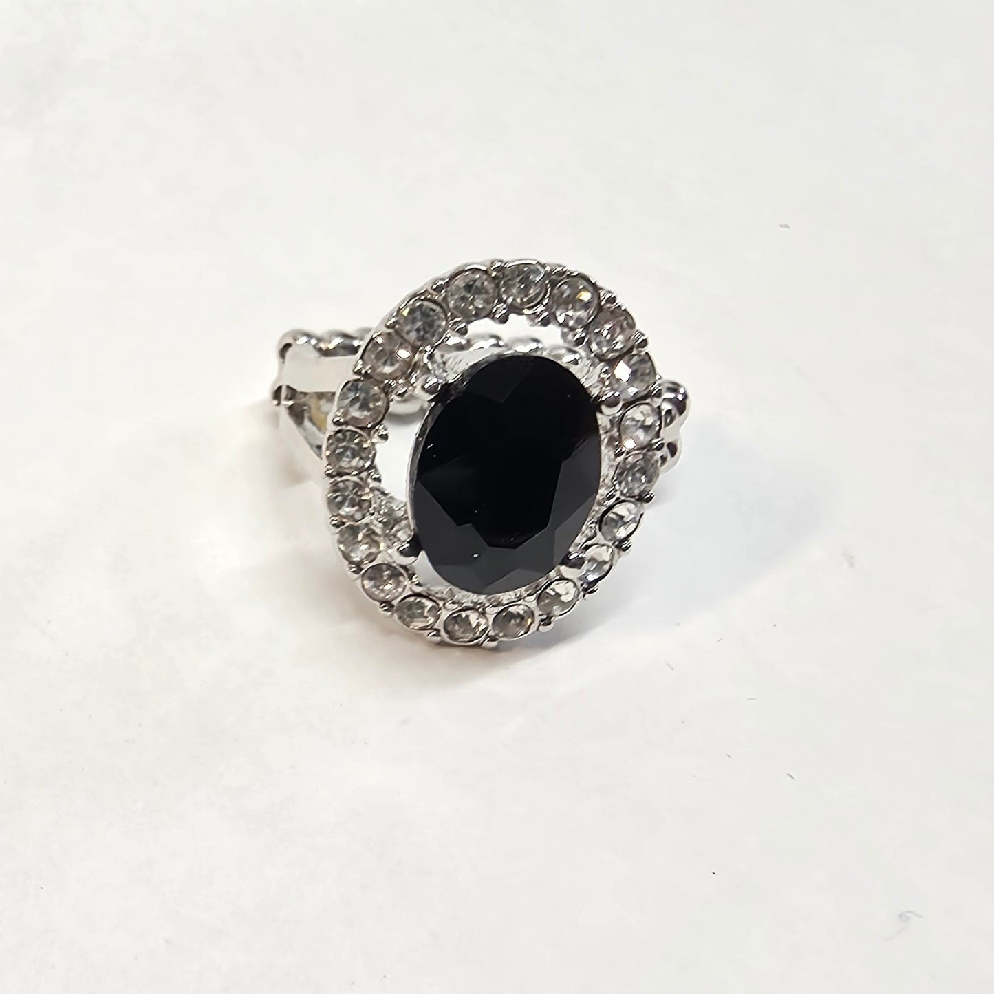 New Statement Cocktail Ring Stretch Black Oval Faceted Stone Clear Rhinestone